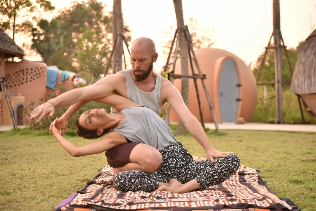 Picture of a Thai Yoga Massage treatment